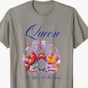 🍀 5 for $25 🍀 NWOT Queen A Night At The Opera. Heather Gray.  Men’s/unisex